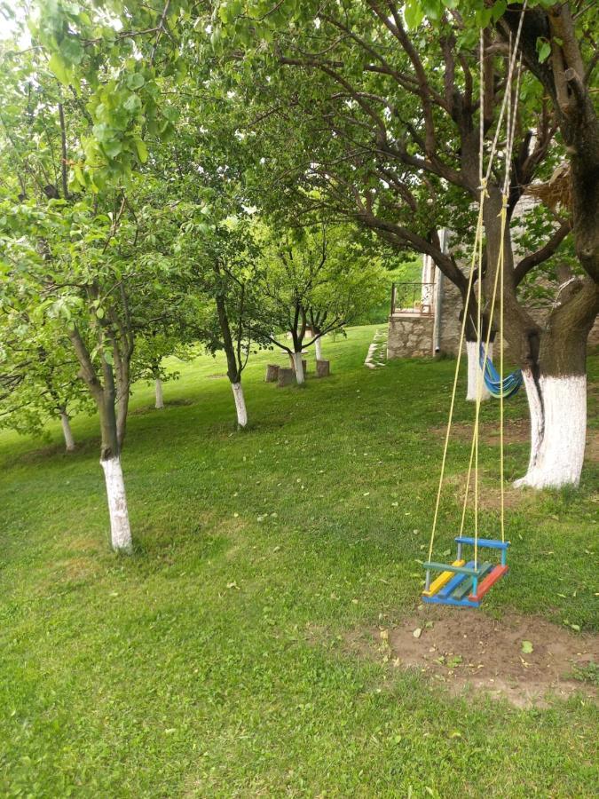 Guest House Ijevan'S Garden Bagian luar foto